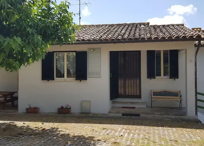 In Campagna Con Piscina A